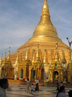 This pagoda Shwedagon Pagoda,