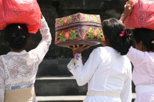 baskets_bali_small_300